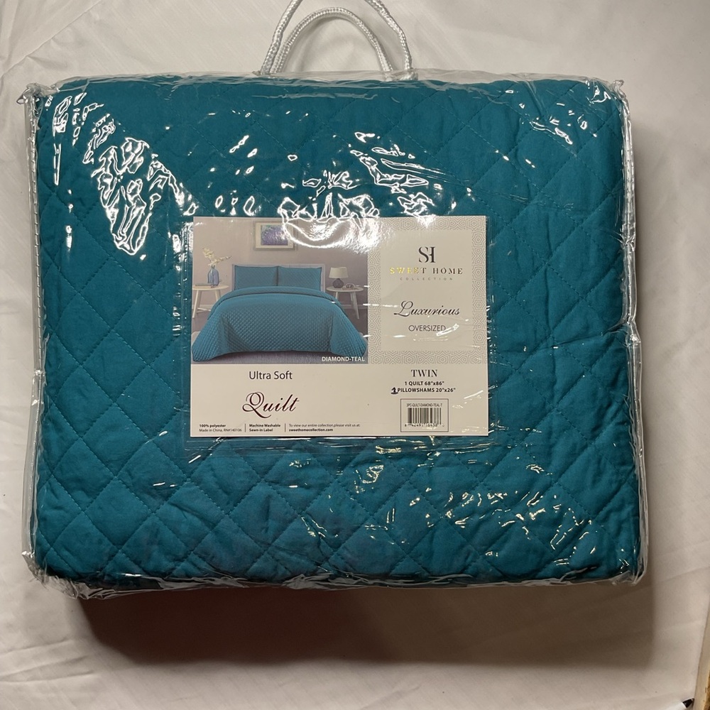 Sweet Home Teal Ultra Soft Quilt- Twin